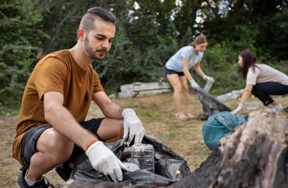 De festivalganger als afvalverwerker, Hoe beloningssystemen de campings van grote evenementen schoon moeten houden