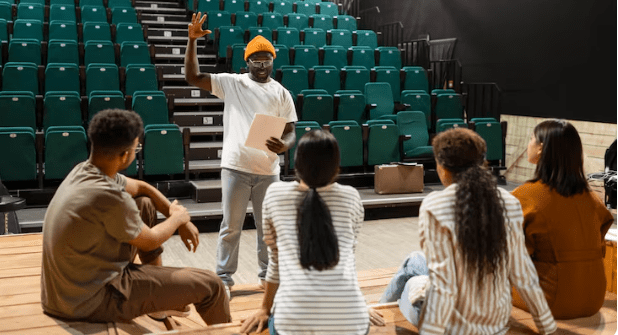 De realiteit achter de schermen van het Its Theater Festival