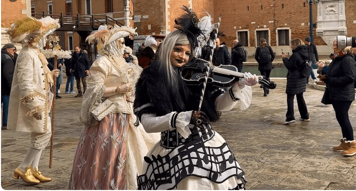 De cultuurclash in het Amsterdamse Bostheater