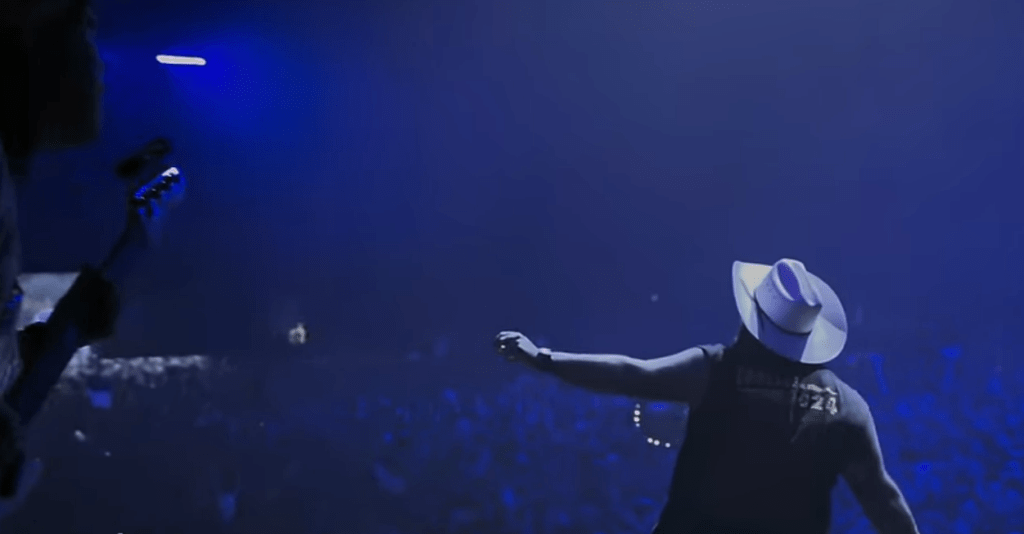 Teddy Swims Concert: Waarom Heel Amerika Nu Naar Zijn Shows Wil