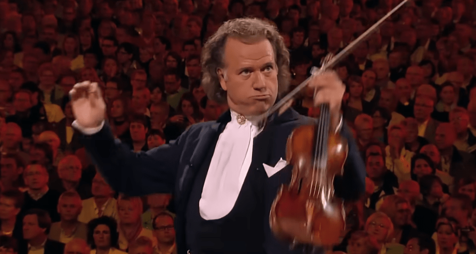 Hoe lang duurt concert andre rieu Maastricht