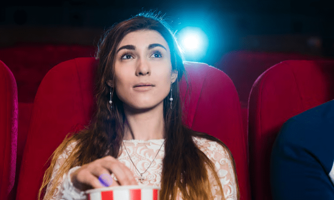 Waarom de opkomst van AI in de theaterwereld leidt tot een herwaardering van de rauwe, imperfecte menselijkheid